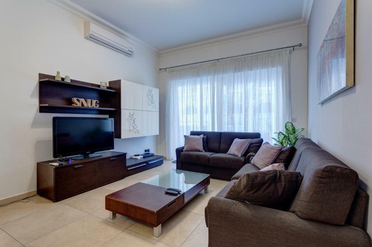 Gorgeous Apartment With Terrace In Fort Cambridge, Pool Sliema Eksteriør bilde