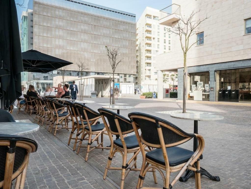 Gorgeous Apartment With Terrace In Fort Cambridge, Pool Sliema Eksteriør bilde